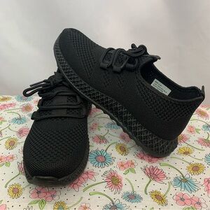 Shoe Dazzle Black Recycled Active Knit Tie up Original Bag Women’s Size 6 NWT